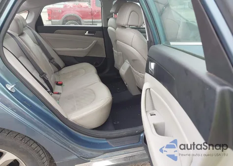 2015 Hyundai Sonata Sport z USA, uszkodzony, nr VIN 5NPE34AF7FH219248